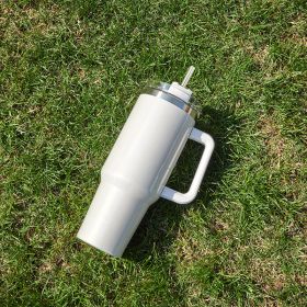 Large Capacity Double-layer Stainless Steel Vacuum Insulation Cup (red: White)